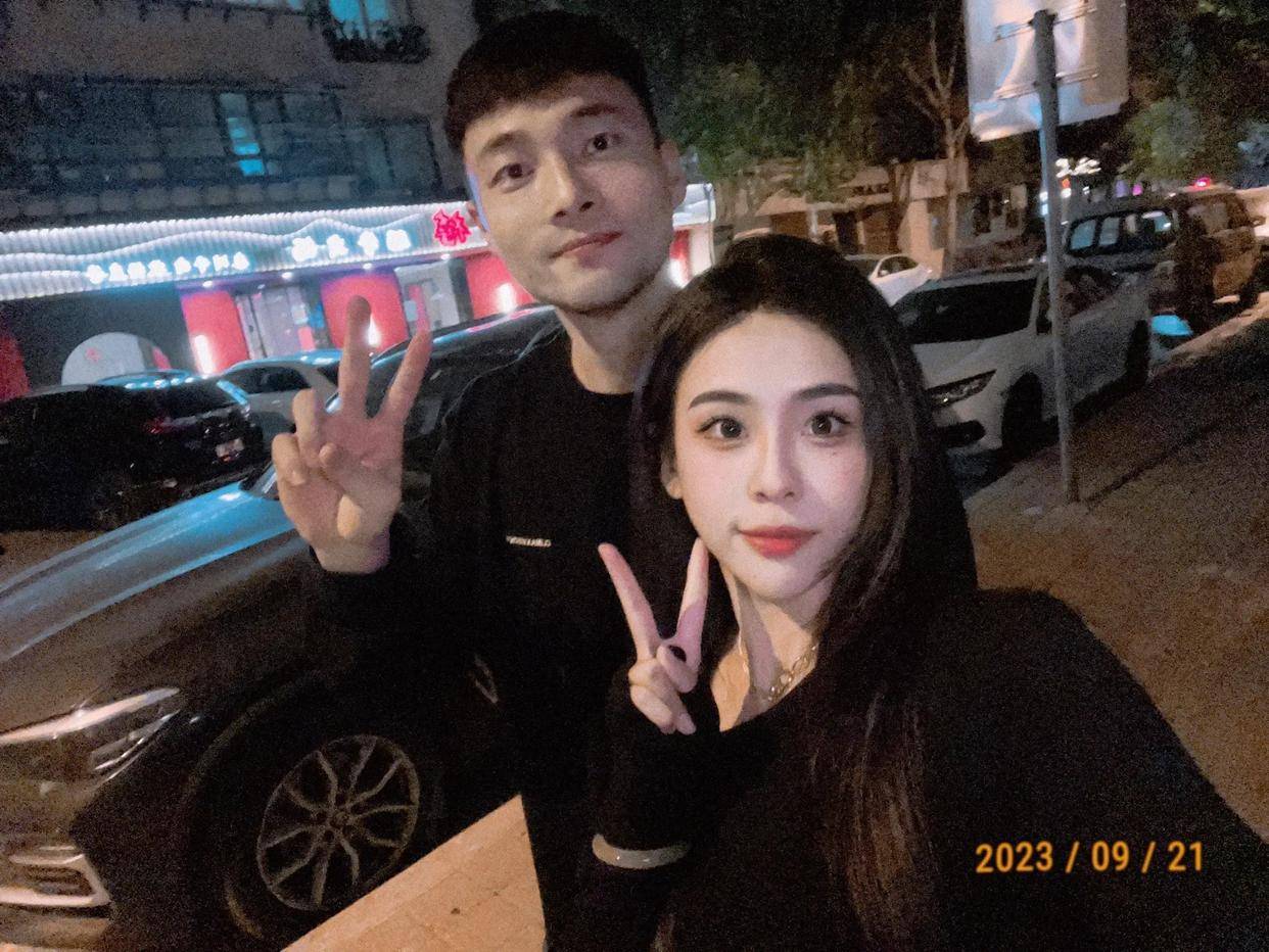 包含辽粤新年大战个人集锦：鄢手骐三分4中4助辽宁力克广东的词条