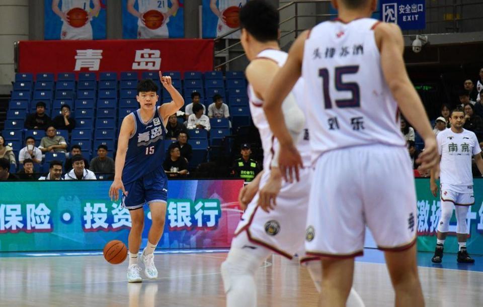 NBA首轮日！青岛男篮邀请球迷见证杨瀚森选秀机会的简单介绍